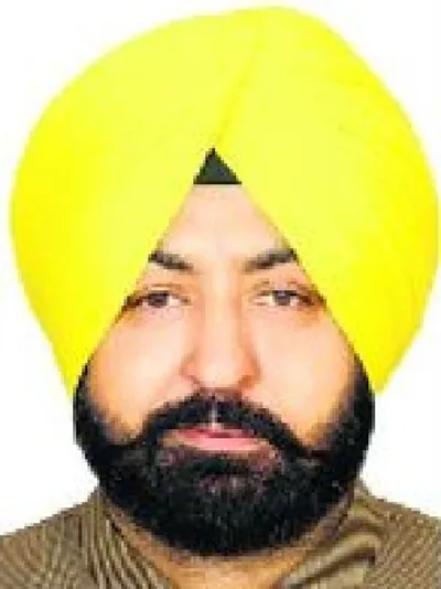 ਨਵੇਂ ਮੰਤਰੀਆਂ ਨਾਲ ਪੀਆਰਓ ਲਗਾਏ