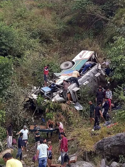 uttarakhand bus accident  ਬੱਸ ਖੱਡ ਵਿਚ ਡਿੱਗਣ ਕਾਰਨ 36 ਦੀ ਮੌਤ