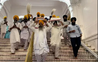 ਕਤਰ ਪੁਲੀਸ ਕੋਲੋਂ ਵਾਪਸ ਲਏ ਪਾਵਨ ਸਰੂਪ ਭਾਰਤ ਪੁੱਜੇ