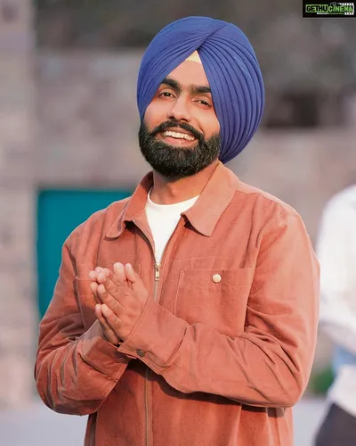 ਪੱਕਾ ਪੰਜਾਬੀ ਐਮੀ ਵਿਰਕ